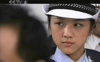 警花燕子(警花燕子女主角叫什么)