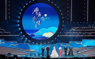 大湾区这一夜“港娱”没死，难听、跑调，内娱偶像明星们输得彻底（大湾区有哪些明星演出过）