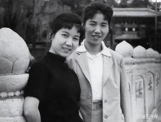 “春晚女王”赵丽蓉，曾在1963年拒见毛主席，主席却连说三个好（赵丽蓉最后一次春晚视频播放全集）-第8张图片-九妖电影