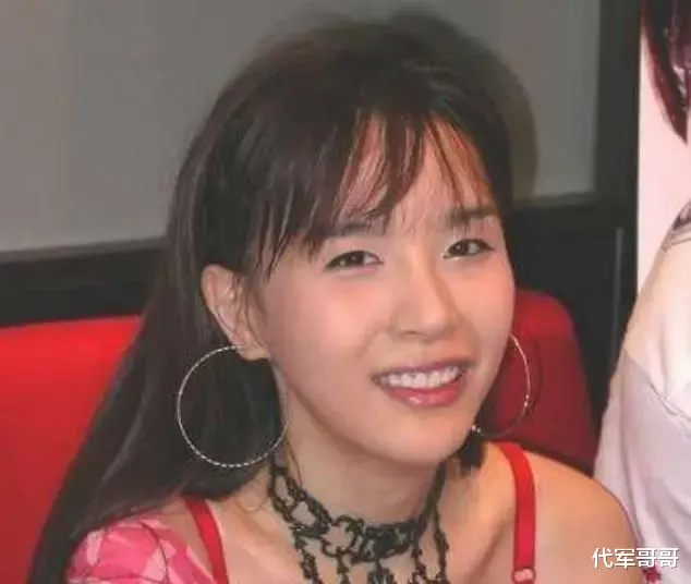 “变性人”河莉秀：结婚10年后，老公跑了，身体垮了，后来怎样？（河莉秀可以怀孕吗）-第1张图片-九妖电影