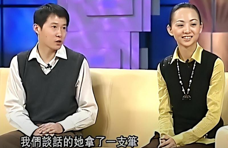 千手观音邰丽华：春晚爆红，拒绝富豪，却下嫁穷小子，如今怎样了（千手观音邰丽华现状）-第20张图片-九妖电影