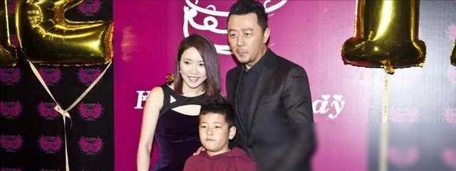 离婚、出轨、打女人，《爸爸去哪儿》爸爸们翻车，萌娃现状如何？-第15张图片-九妖电影