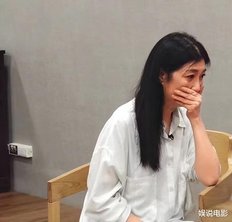 黄嘉千称被夏克立家暴五六次，女儿也被家暴，夏克立讽刺其撒谎-第3张图片-九妖电影