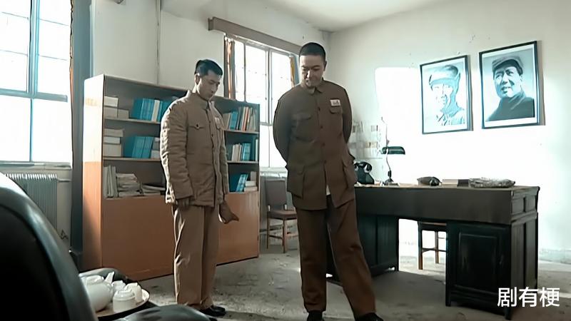 《亮剑》段鹏的真实结局，李云龙开枪自杀后，带着他的遗体失踪了-第2张图片-九妖电影