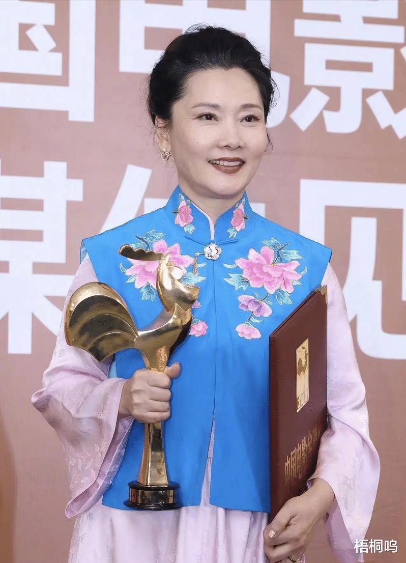 中国最干净的10位女星，不傍富豪、不滥情、个个清白干净-第30张图片-九妖电影