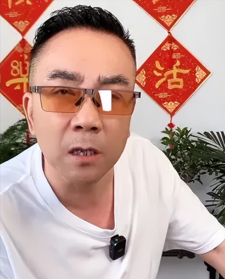 乱套了！侯耀华徒弟首发声，力挺德云社，无情撕开杨议的真面目！-第17张图片-九妖电影