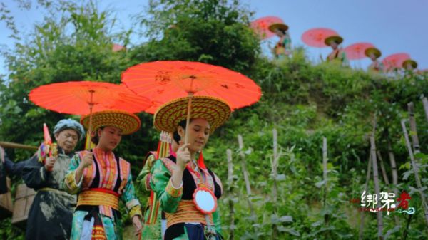 田华荣获“人民艺术家”国家荣誉称号！参演儿童电影《绑架者》（艺术家田华多大年龄）-第4张图片-九妖电影