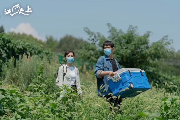 陈数领衔主演《江河之上》，惊喜演绎反差魅力（陈江河的真实名字）-第4张图片-九妖电影