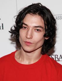 埃兹拉·米勒（埃兹拉·米勒 Ezra Miller）-第1张图片-九妖电影